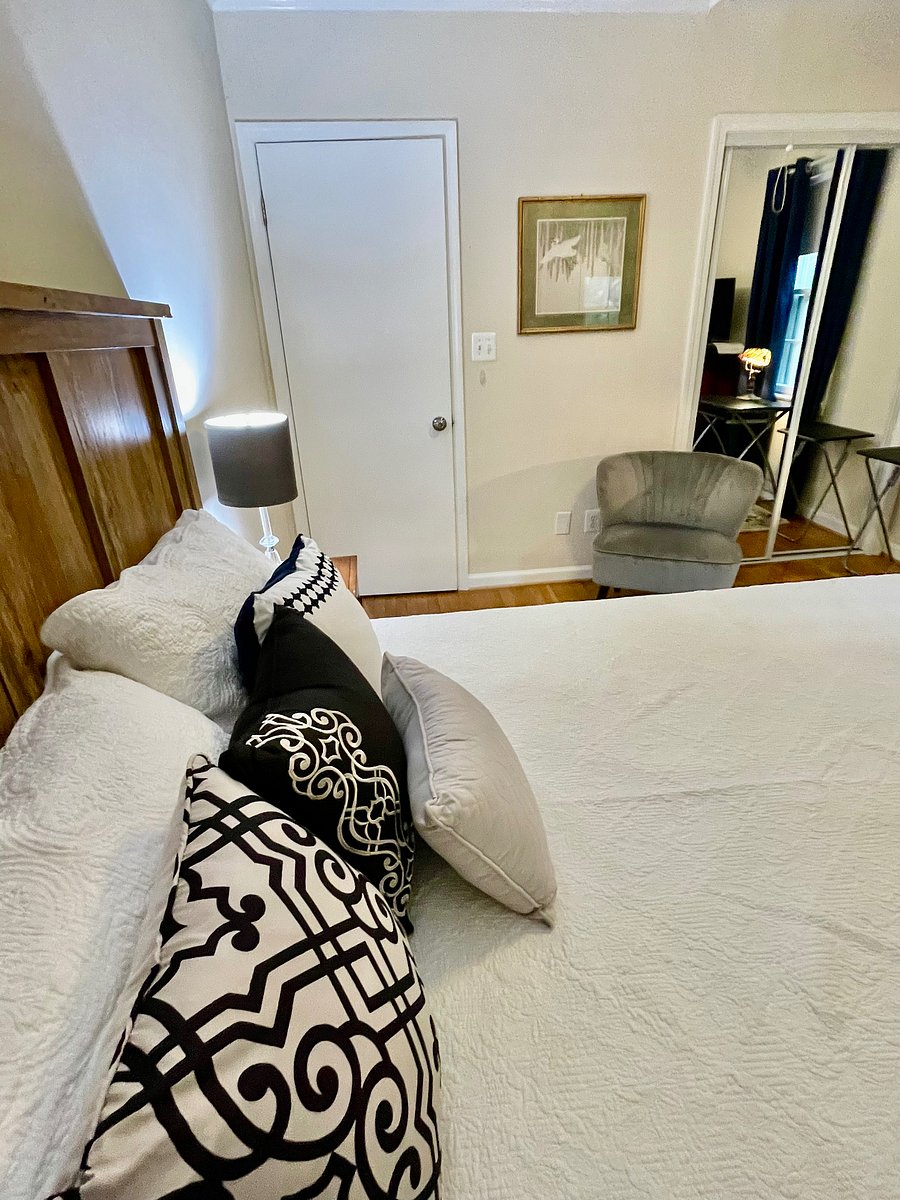 Furnished Finder property 1039250_1 photo 11