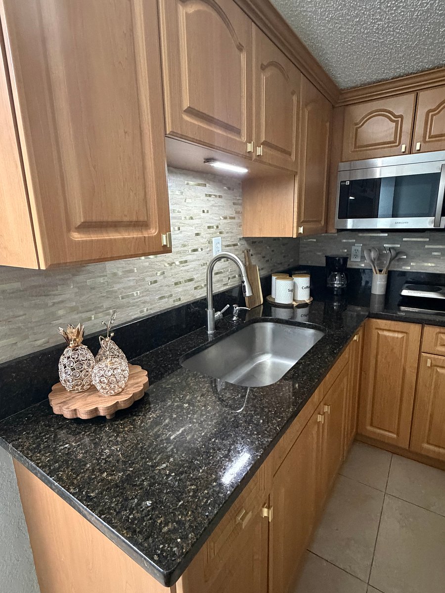 Furnished Finder property 1039261_1 photo 16