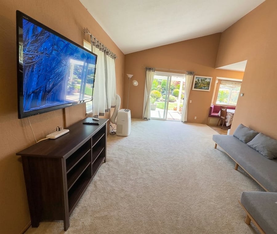 Furnished Finder property 1039289_1 photo 3