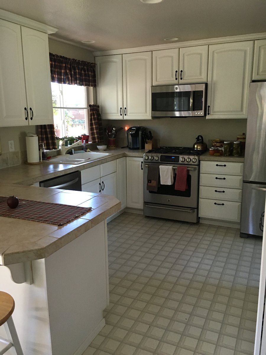 Furnished Finder property 1039306_1 photo 10