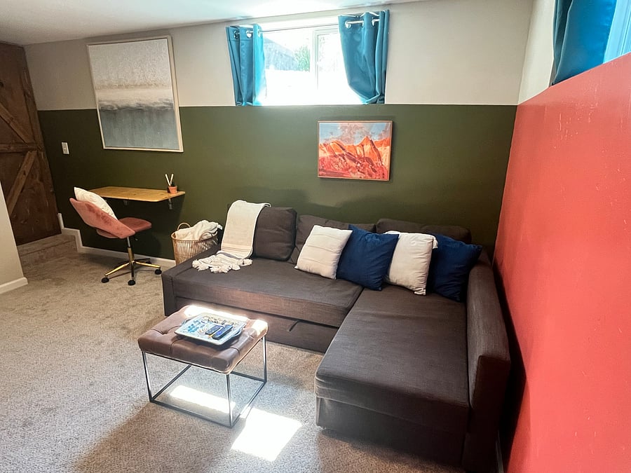 Living room - downstairs with pull out sofa and desk/ work station