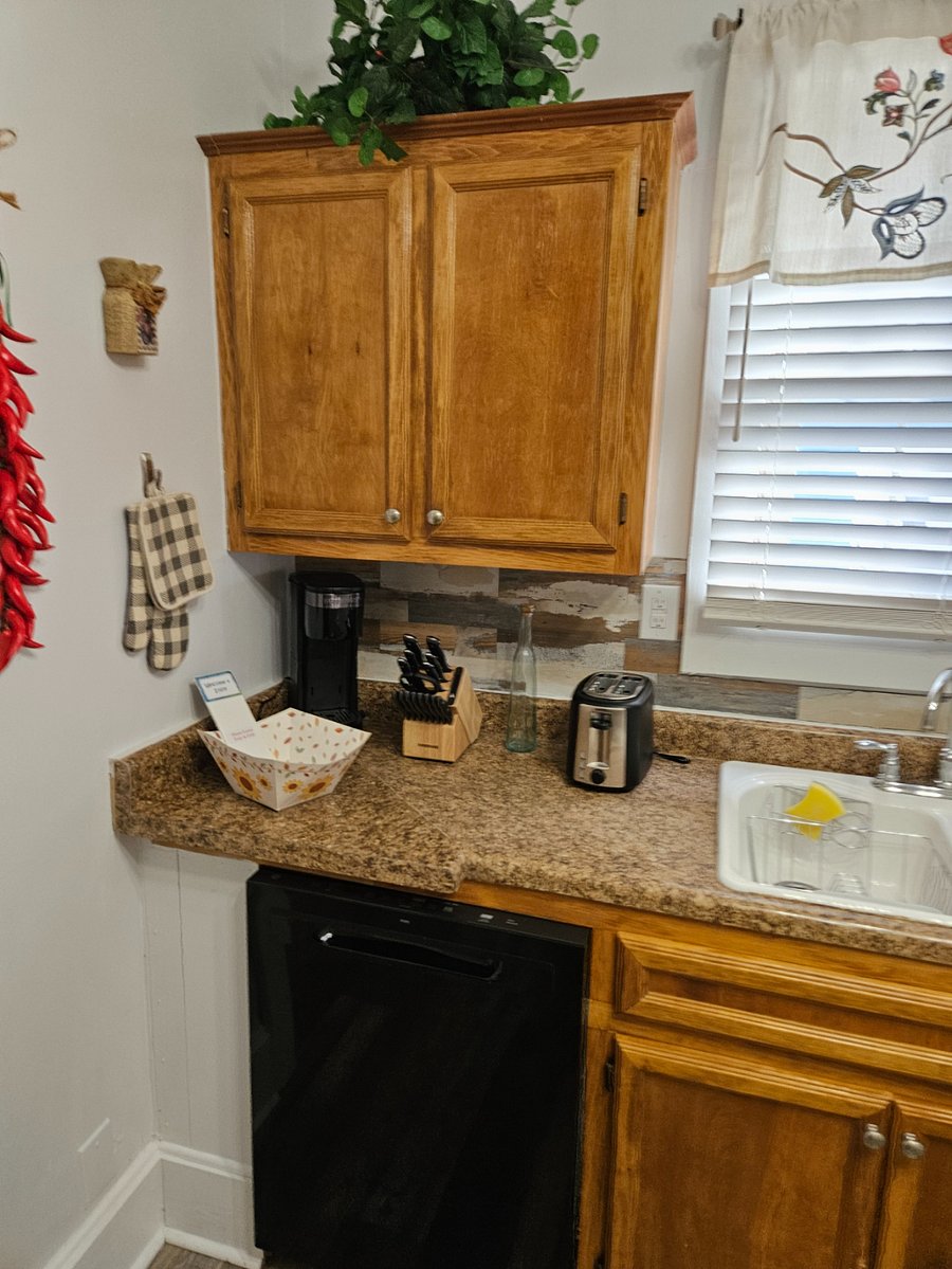 Furnished Finder property 1039340_1 photo 12