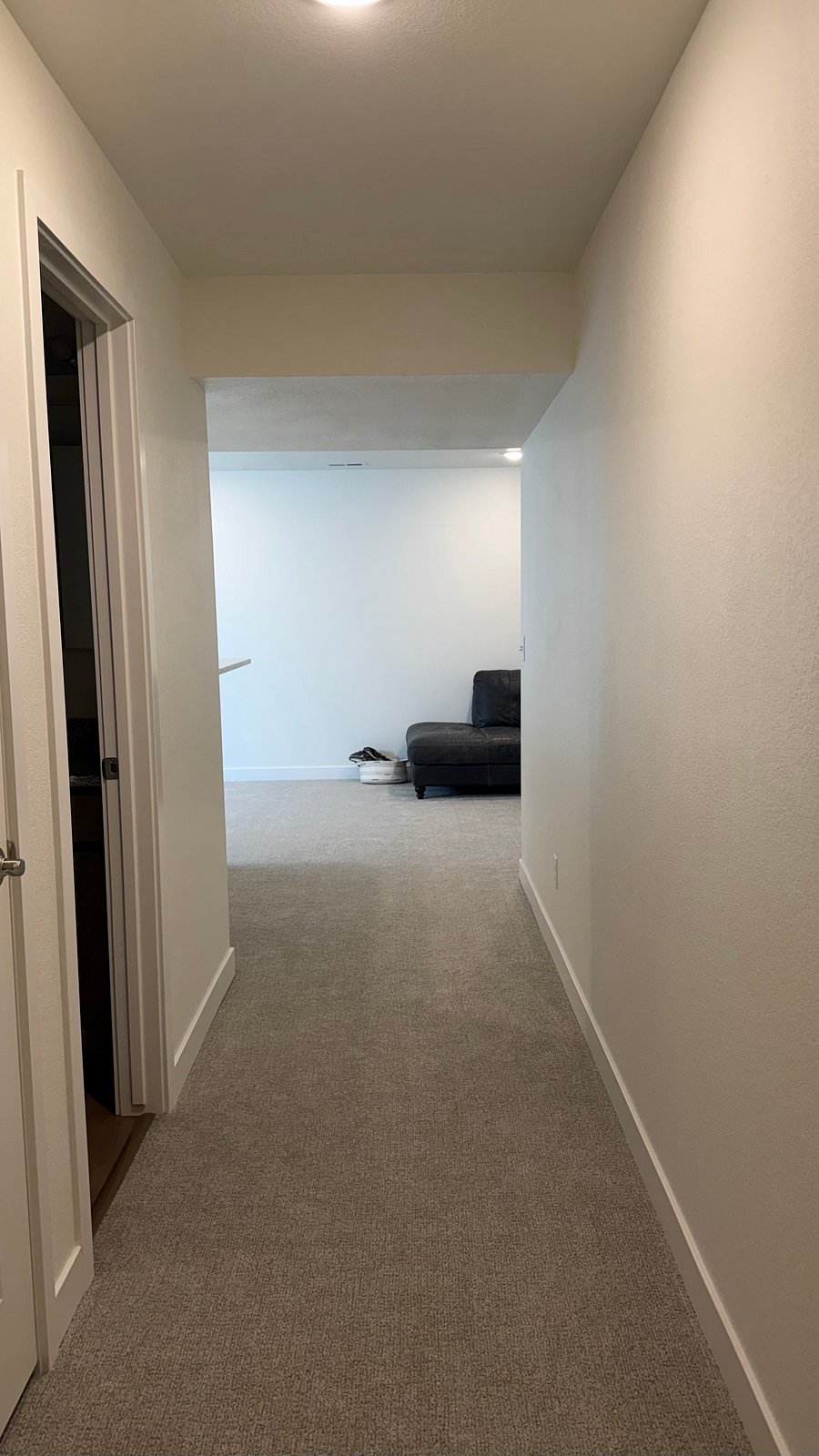 Furnished Finder property 1039350_1 photo 4