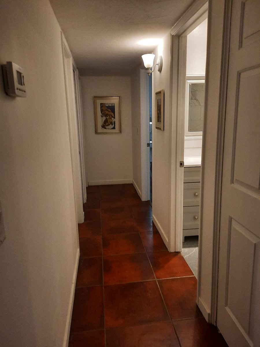 Rooms hallway