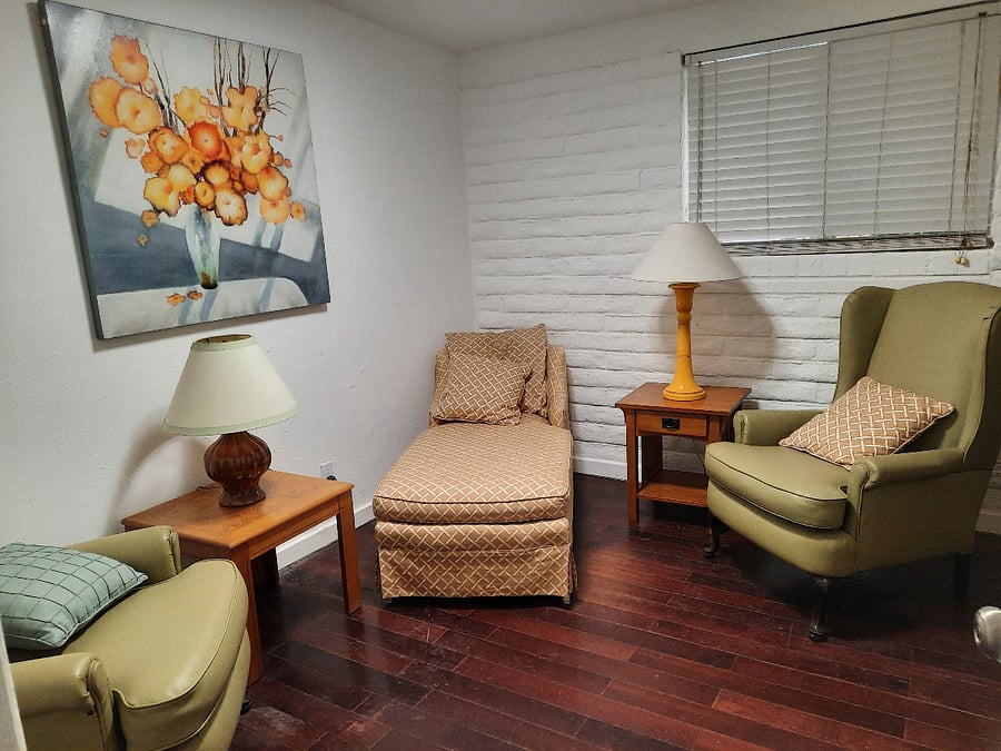 Flexible/sitting room