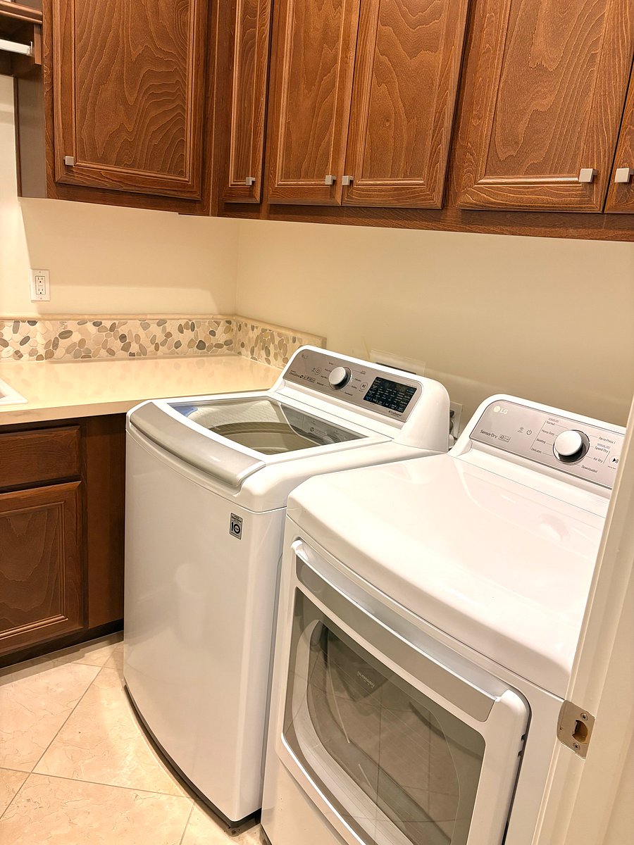 Furnished Finder property 1039387_1 photo 27