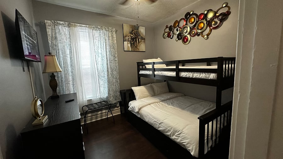 Furnished Finder property 1039436_1 photo 10