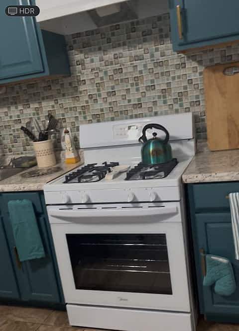 Furnished Finder property 1039446_1 photo 4