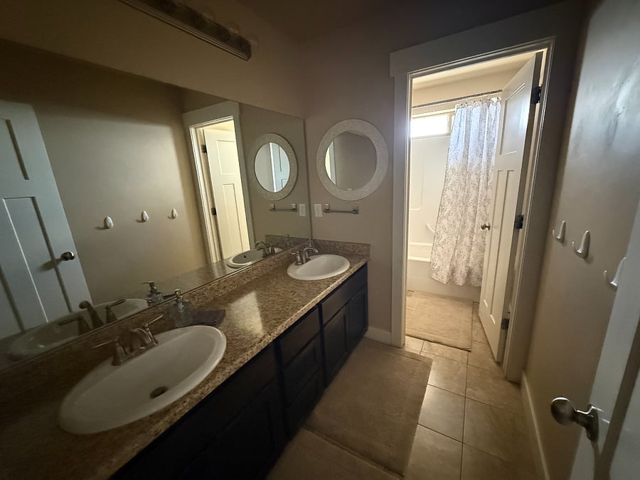 Furnished Finder property 1039497_1 photo 16