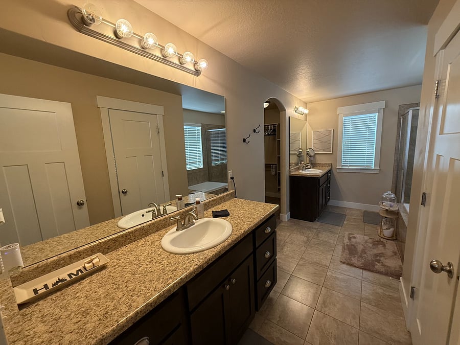 Furnished Finder property 1039497_1 photo 8