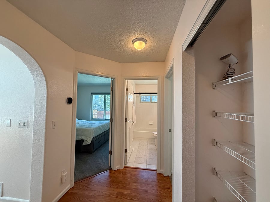 Furnished Finder property 1039499_1 photo 17