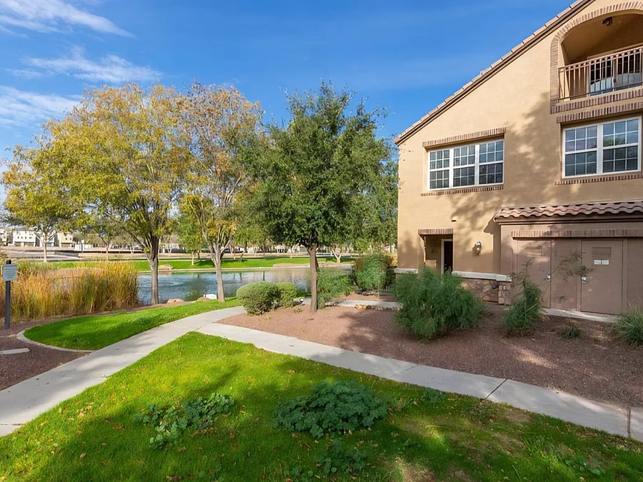 Furnished Finder property 1039504_1 photo 2
