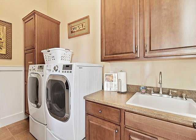 Spacious Laundry Room