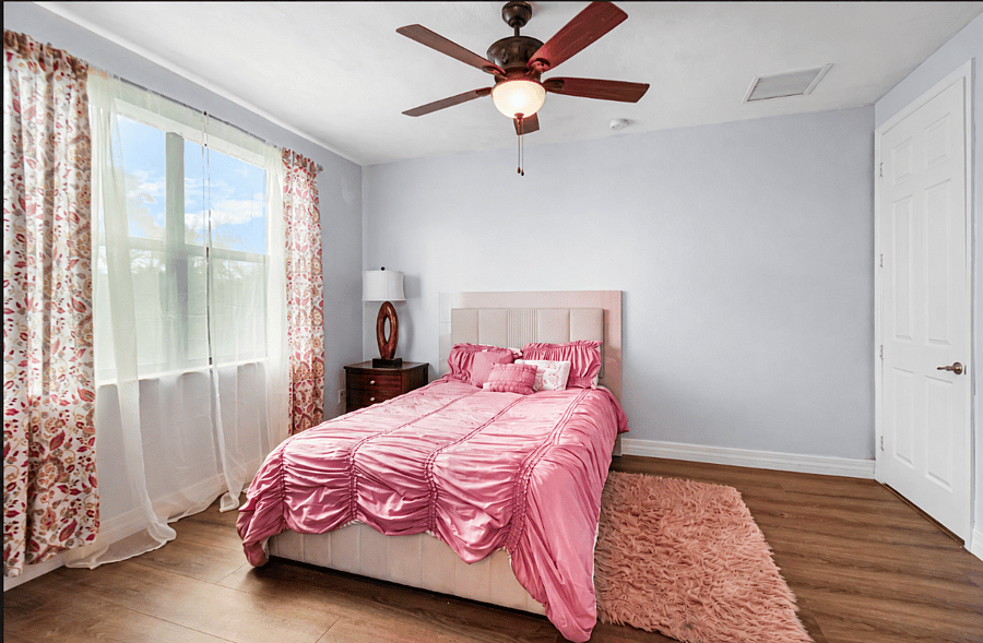 Furnished Finder property 1039645_1 photo 23
