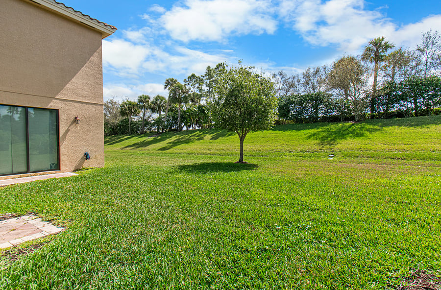 Furnished Finder property 1039645_1 photo 30