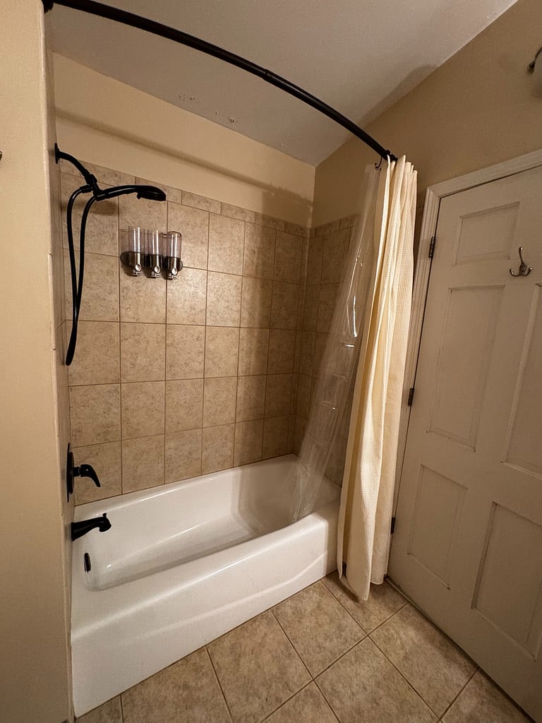 Furnished Finder property 1039717_1 photo 11