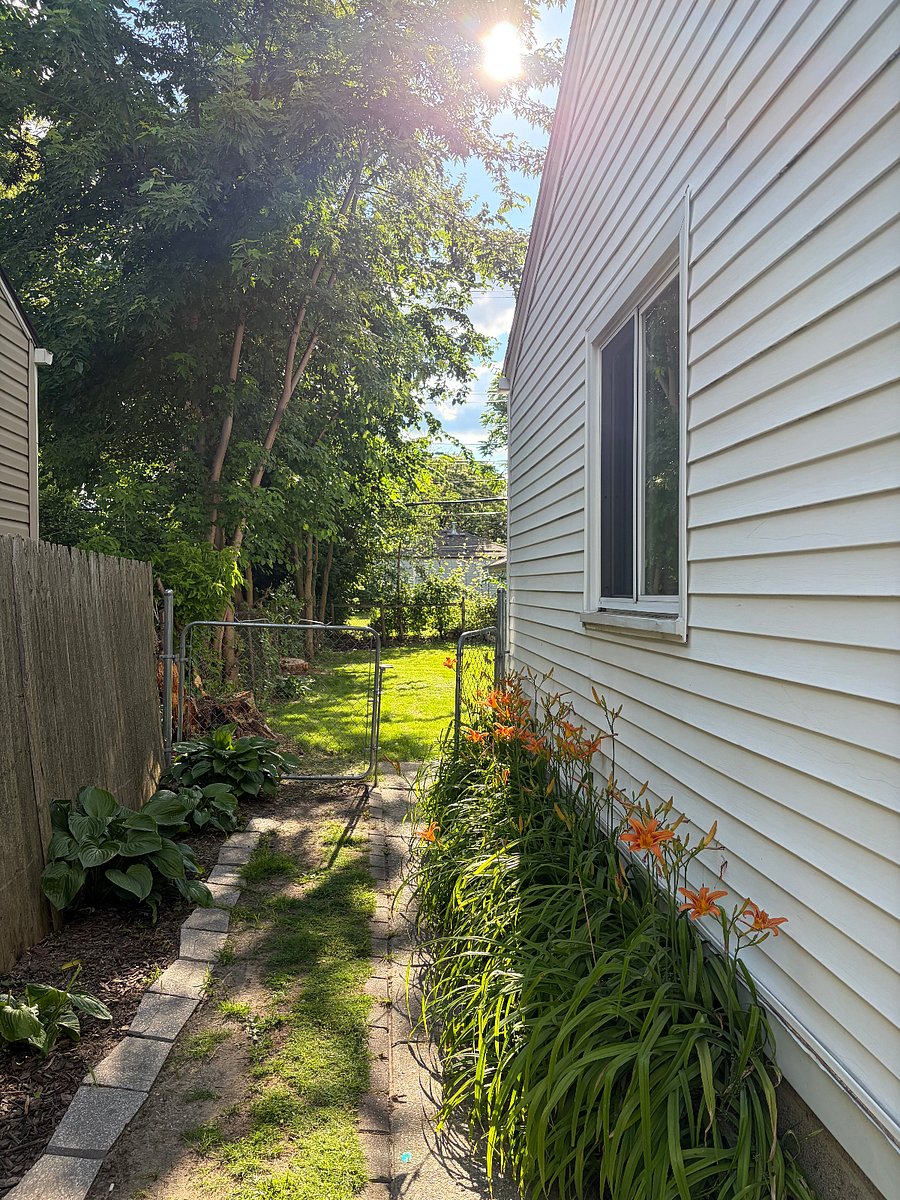 Furnished Finder property 1039726_1 photo 9