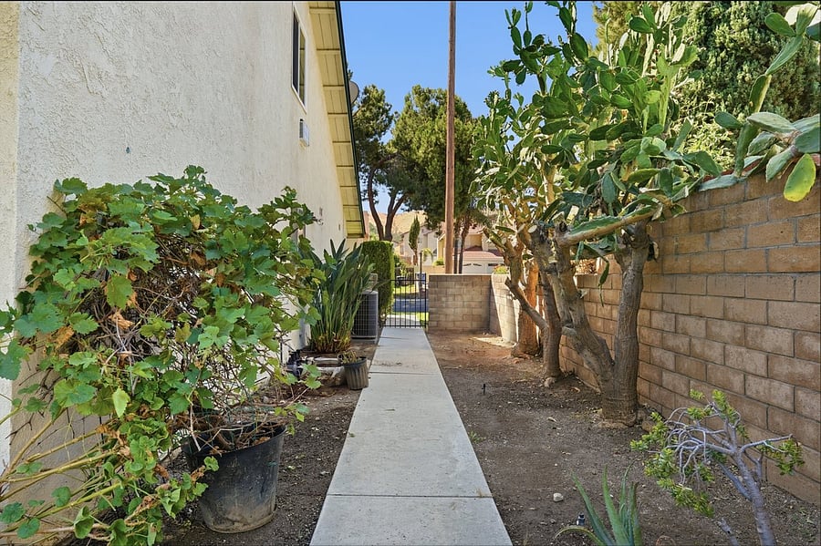 Furnished Finder property 1039733_1 photo 34