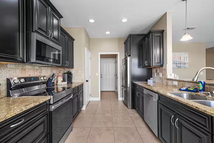 Furnished Finder property 1039804_1 photo 3