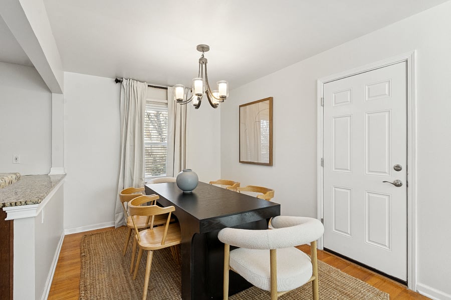 Furnished Finder property 1039810_1 photo 4