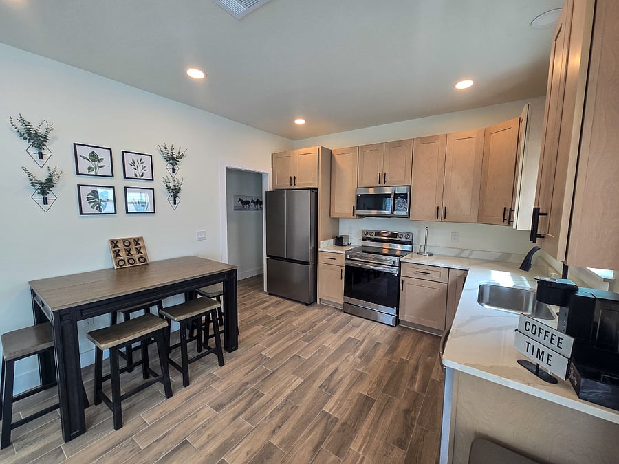 Furnished Finder property 1039821_1 photo 3