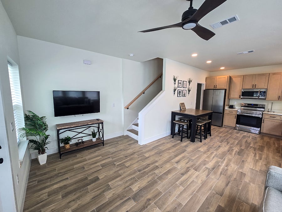 Furnished Finder property 1039821_1 photo 5