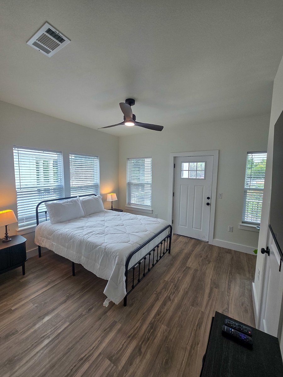 Furnished Finder property 1039821_1 photo 13
