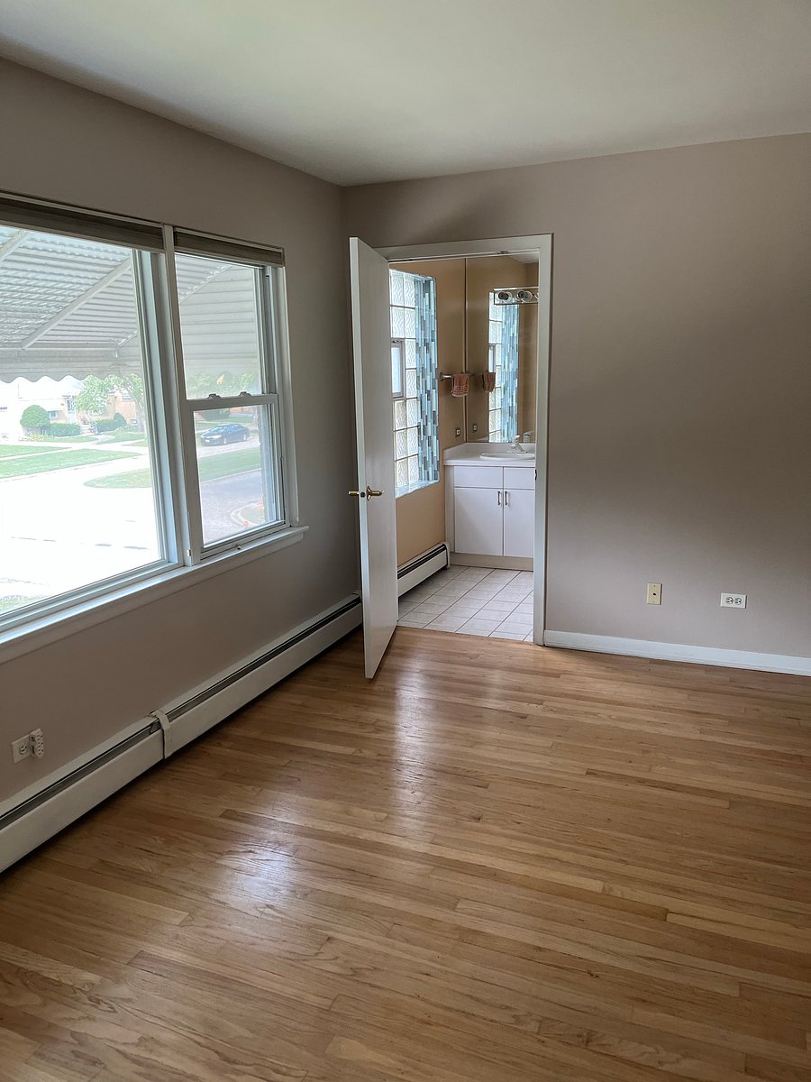 Furnished Finder property 1039836_1 photo 3
