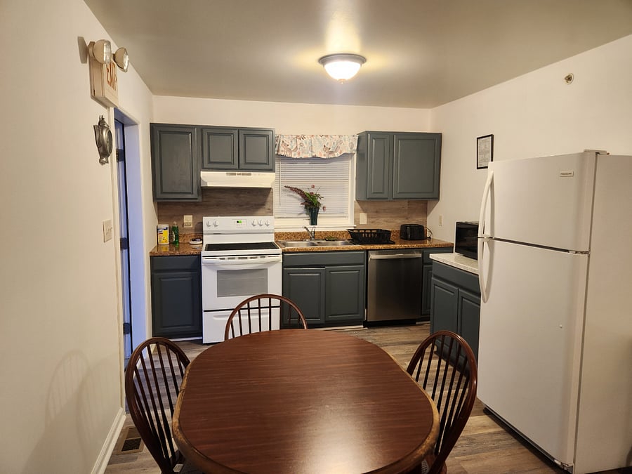 Furnished Finder property 1039838_1 photo 4
