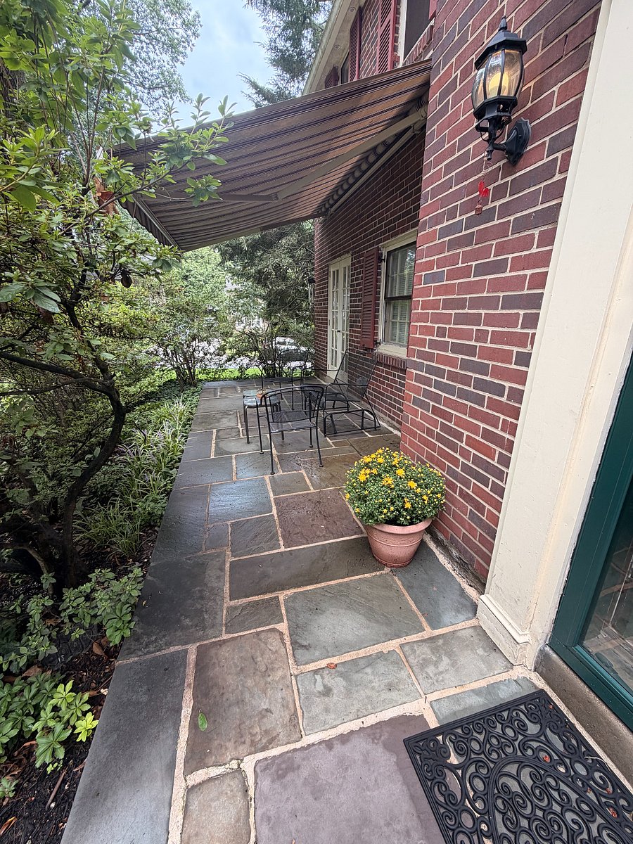 Furnished Finder property 1039873_1 photo 9