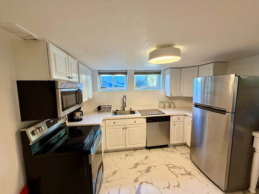 Furnished Finder property 1039876_1 photo 10