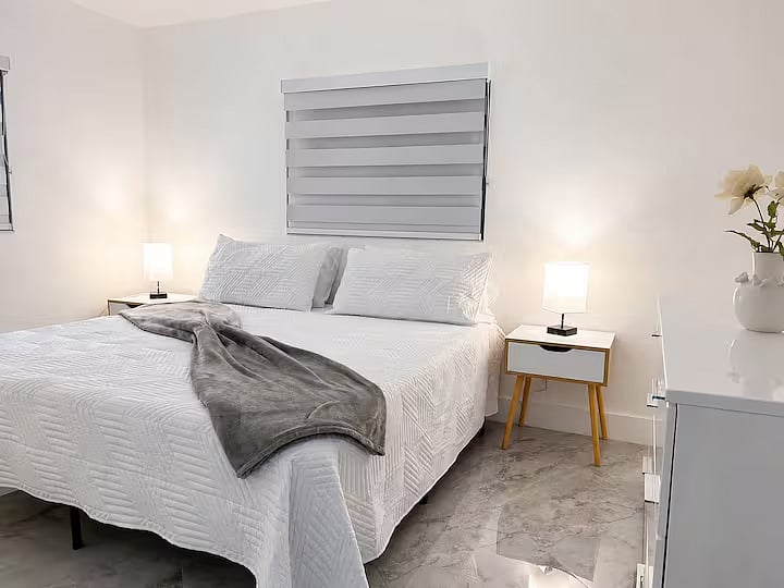 Furnished Finder property 1039880_1 photo 23