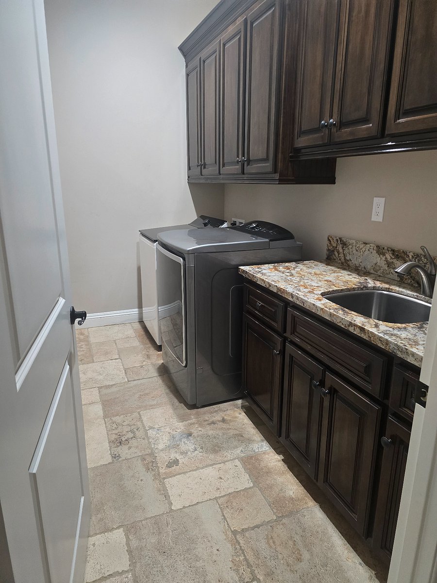 Furnished Finder property 1039891_1 photo 5