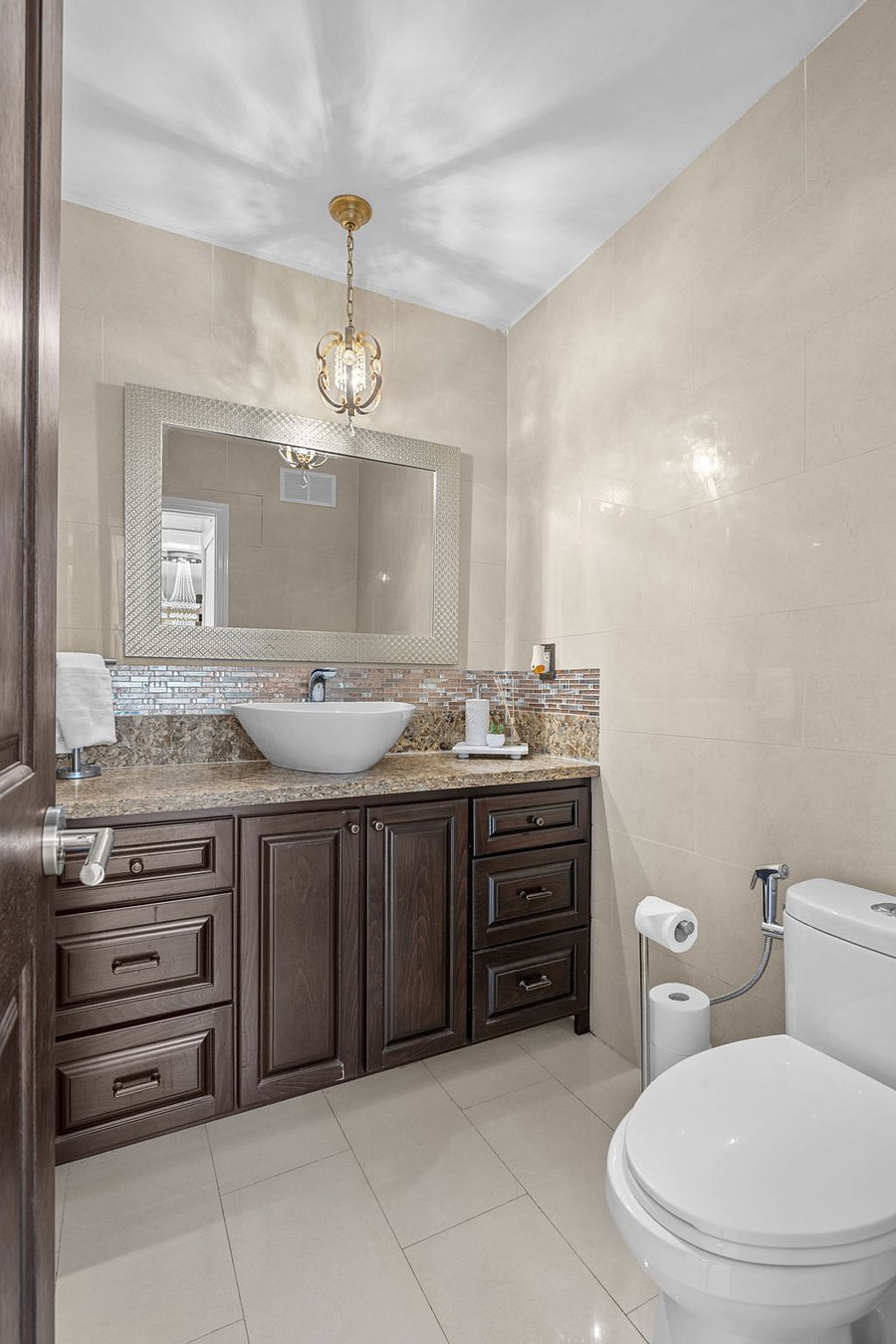 Furnished Finder property 1039906_1 photo 24