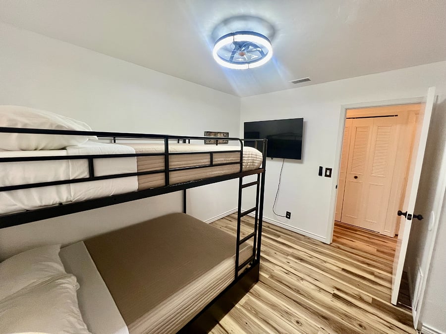 Furnished Finder property 1039958_1 photo 33