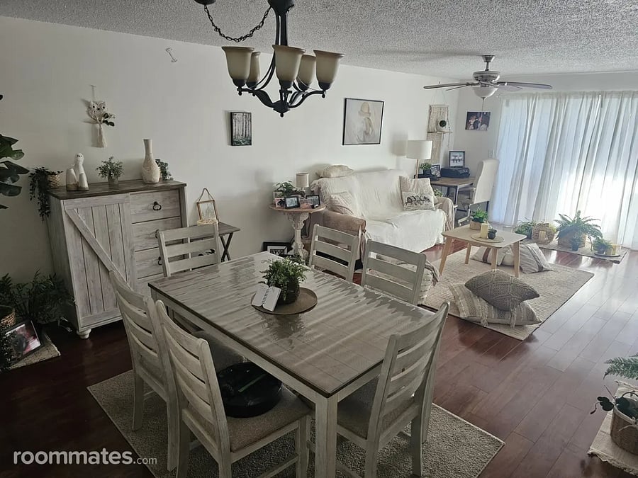 Furnished Finder property 1039985_1 photo 6