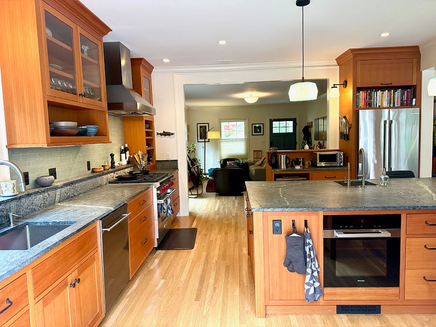 Recently remodeled chef's kitchen with 2 ovens and Wolf range