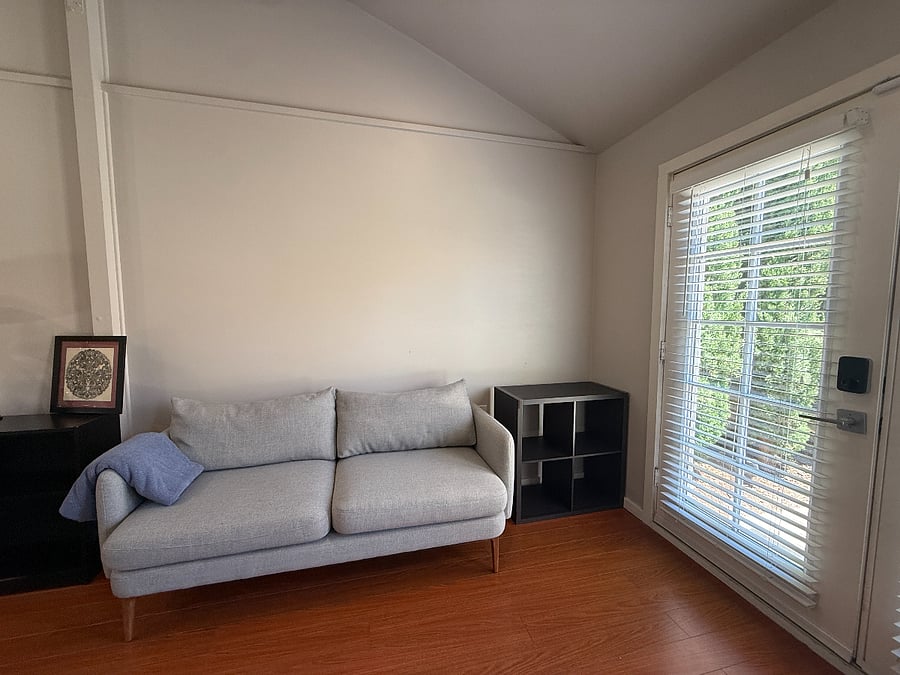 Furnished Finder property 1040001_1 photo 3