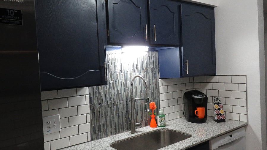 Kitchen sink with Keurig and Bosch Dishwasher
