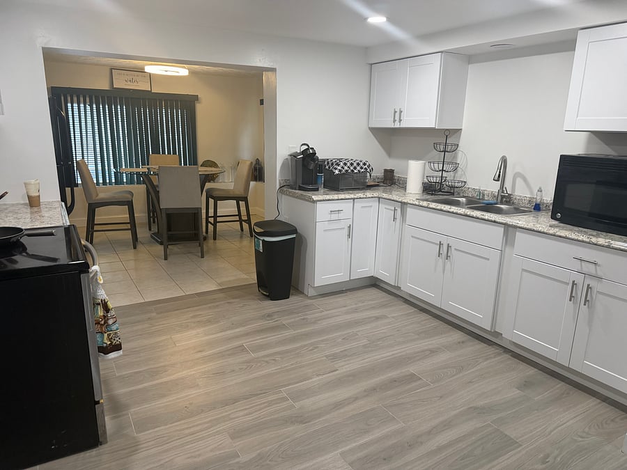 Furnished Finder property 1040042_1 photo 10