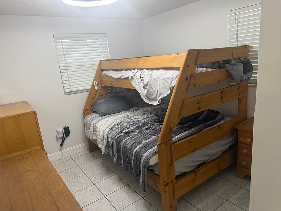 Furnished Finder property 1040042_1 photo 4