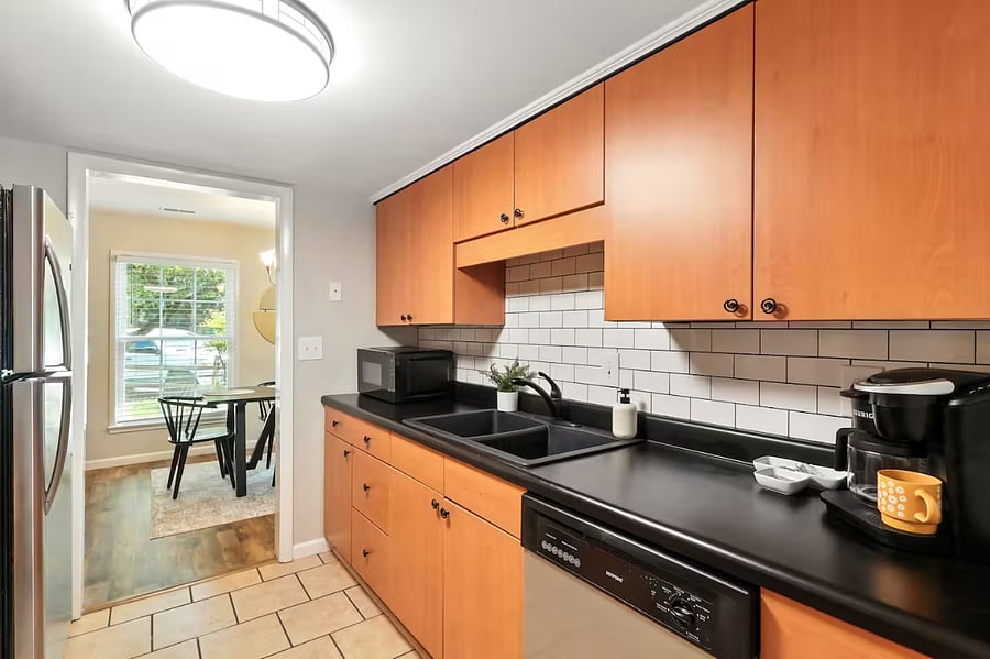 Furnished Finder property 1040048_1 photo 7