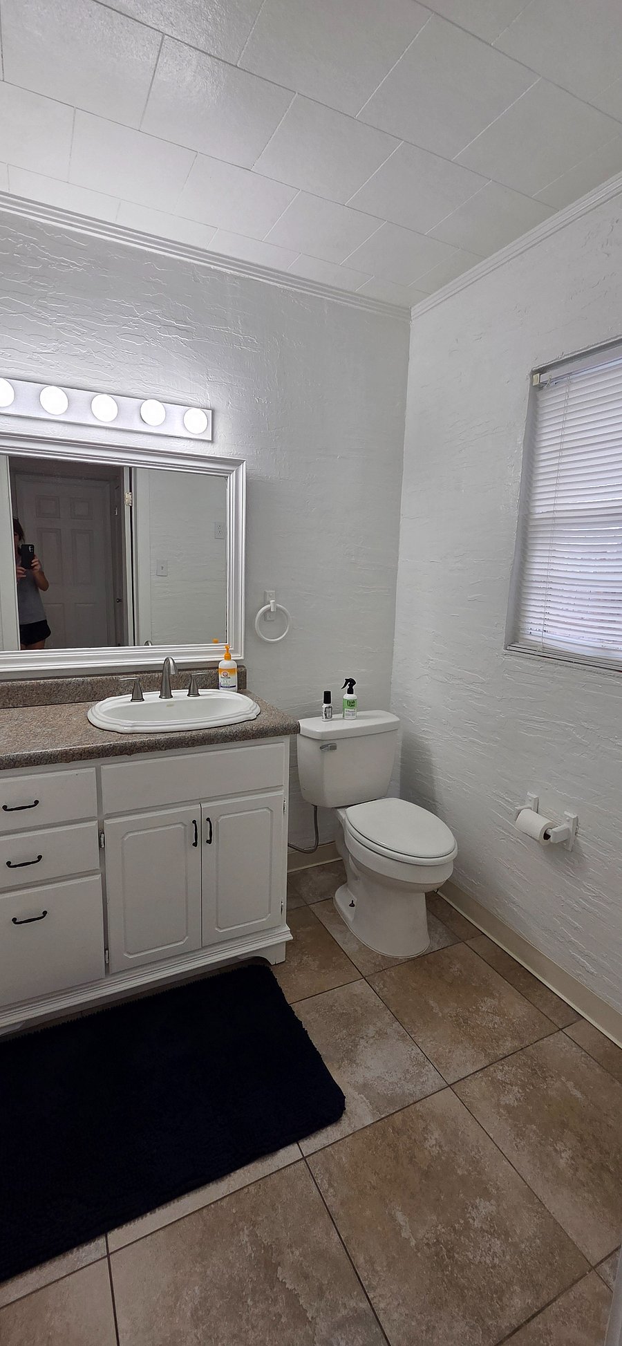 Furnished Finder property 1040062_1 photo 9