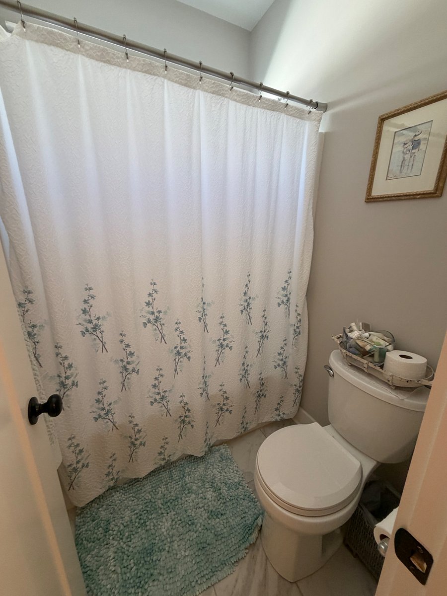 Furnished Finder property 1040066_1 photo 11