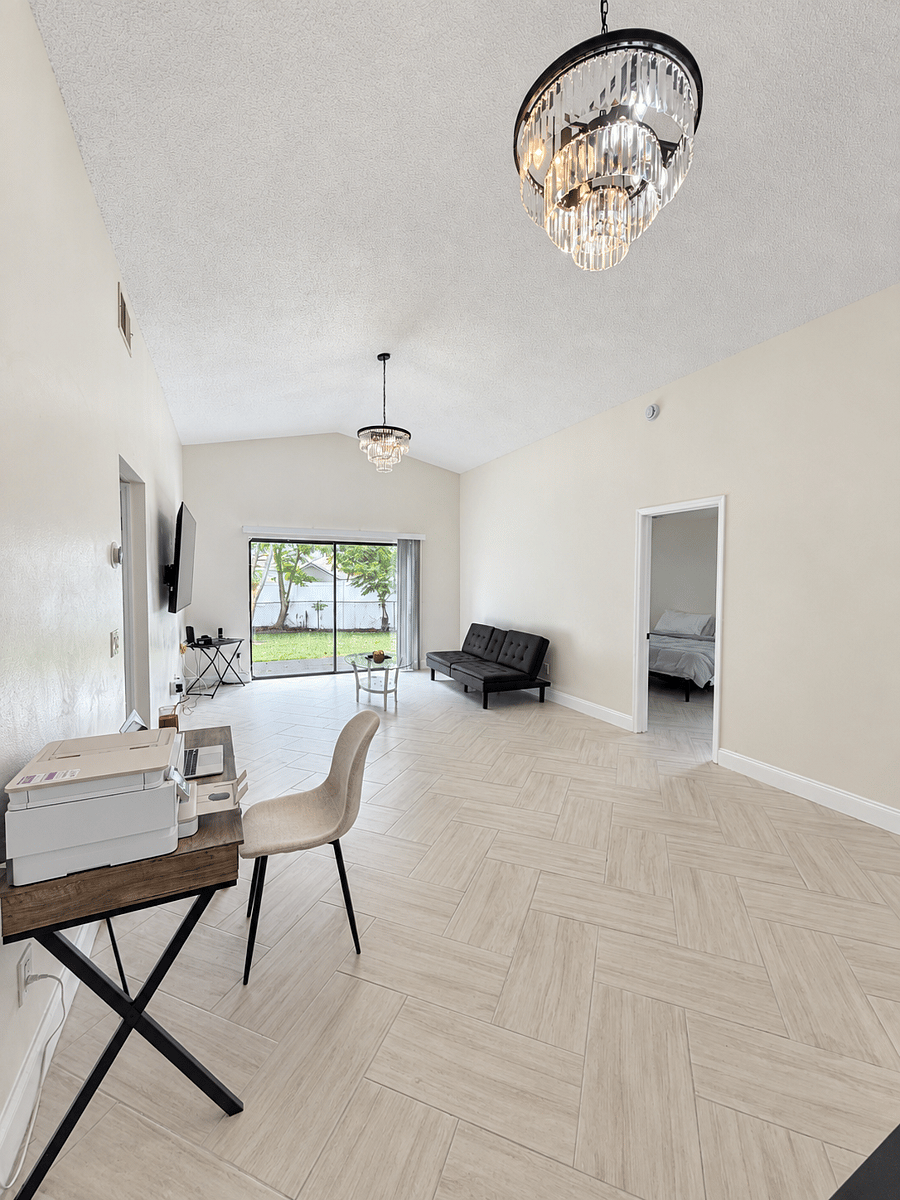 Furnished Finder property 1040072_1 photo 6