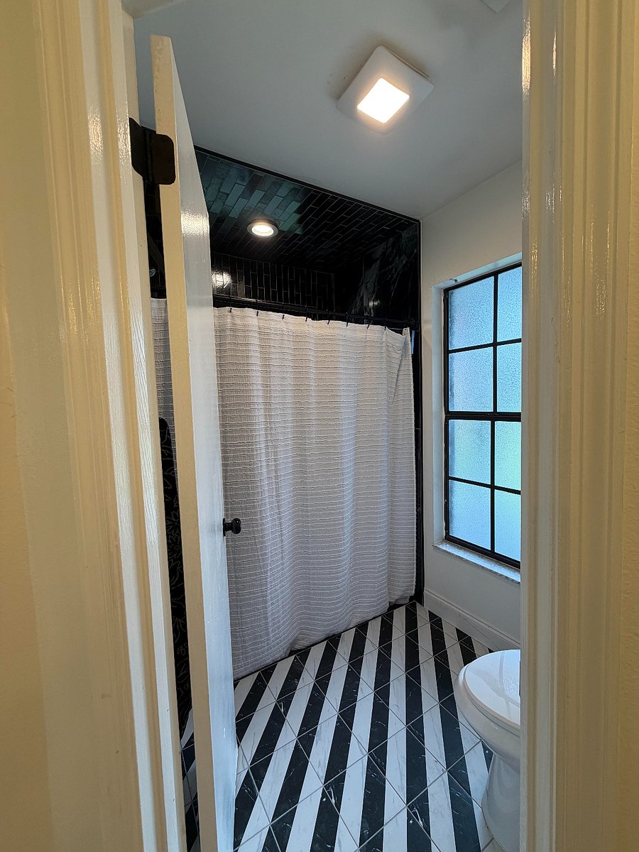 Furnished Finder property 1040072_1 photo 3