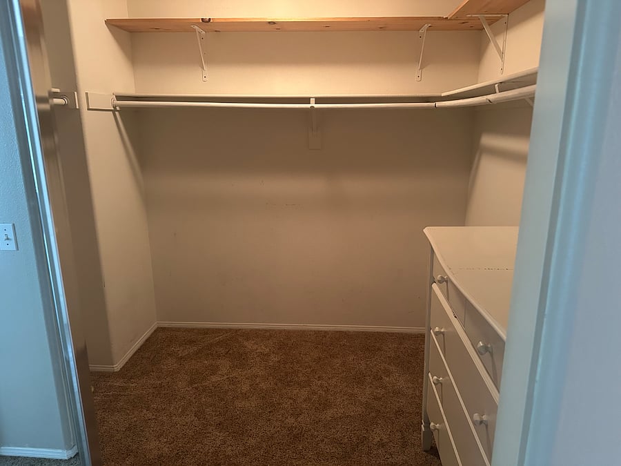Furnished Finder property 1040077_1 photo 20