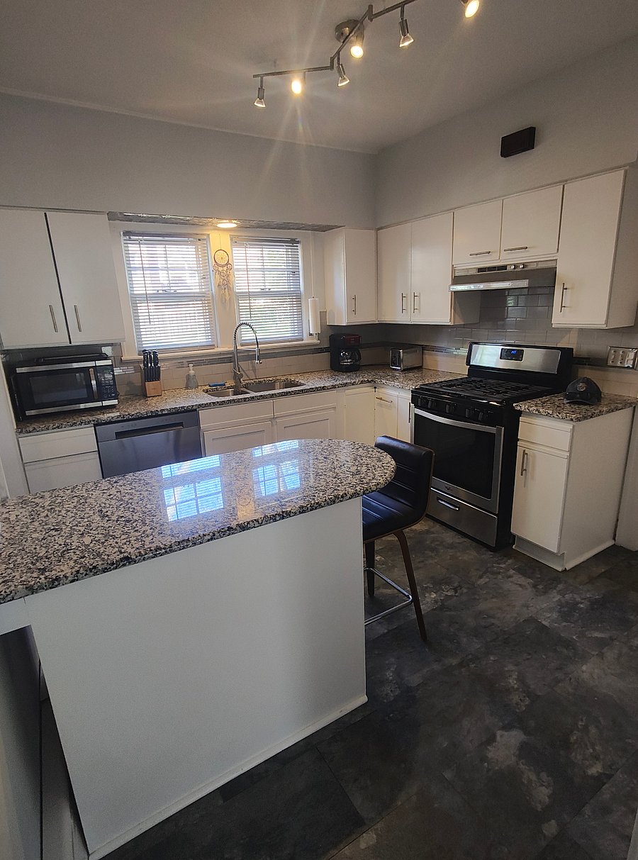 Furnished Finder property 1040083_1 photo 5