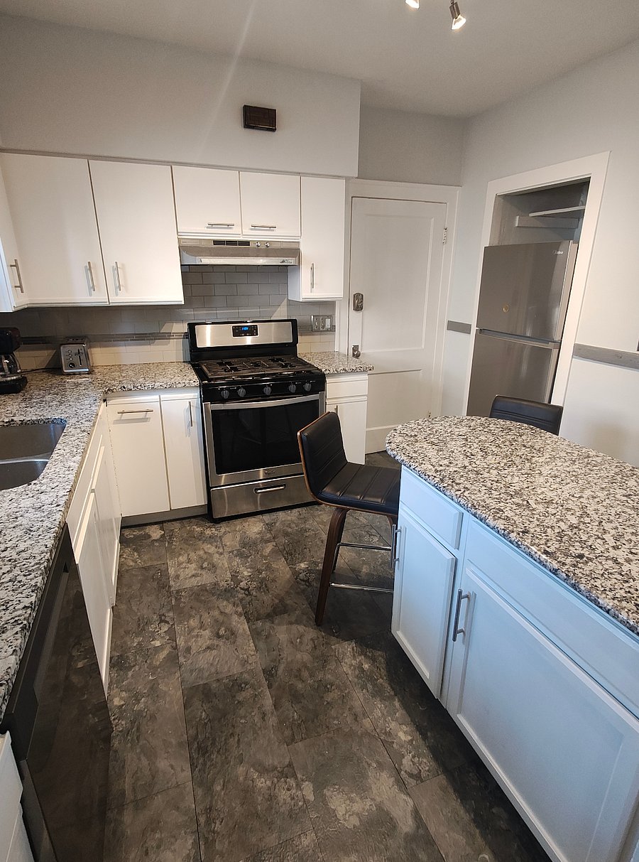 Furnished Finder property 1040083_1 photo 6