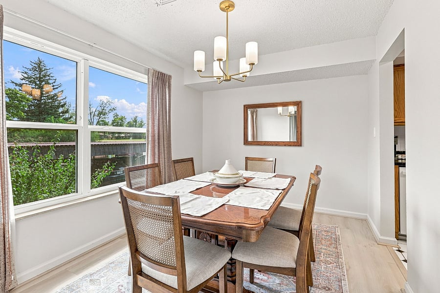 Furnished Finder property 1040093_1 photo 11